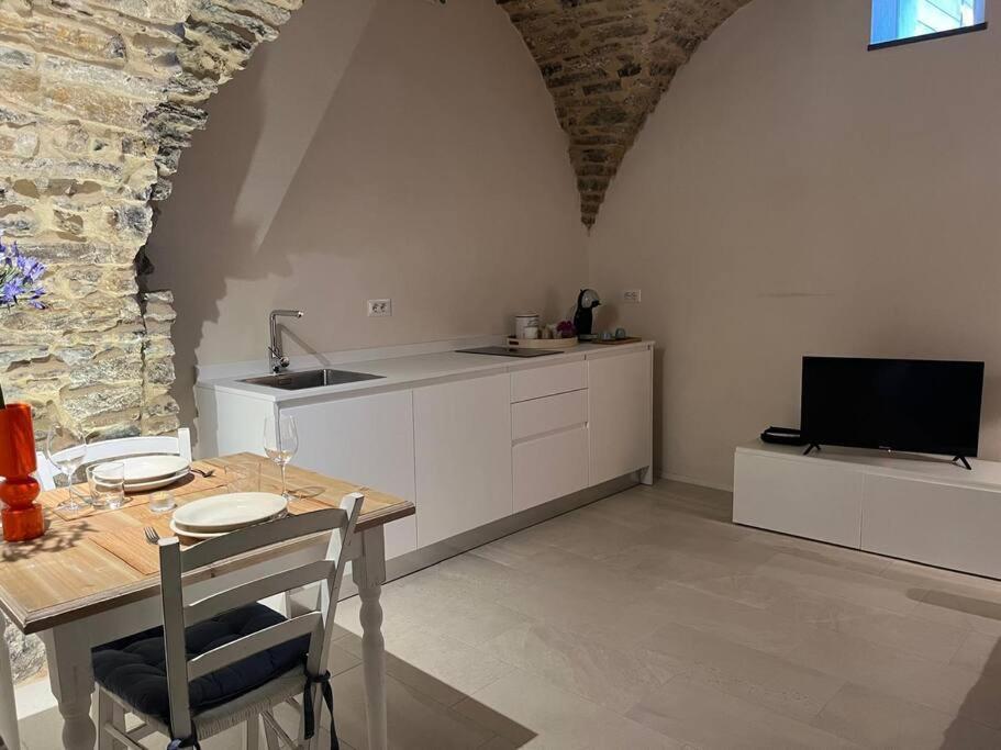 Studio Pietra E Charme Diano San Pietro Extérieur photo