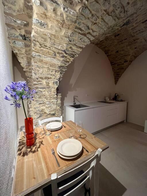 Studio Pietra E Charme Diano San Pietro Extérieur photo